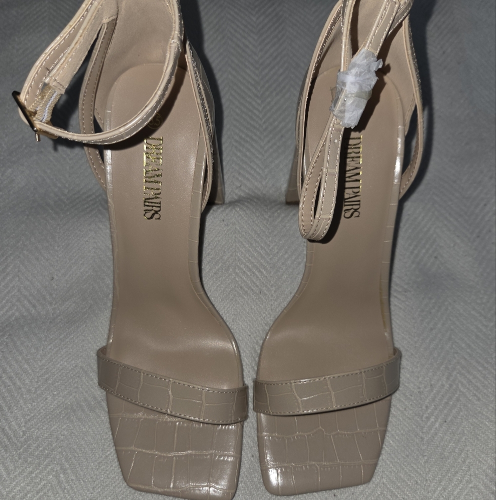 Dream‎ Pairs Women's Tan Heeled Sandals